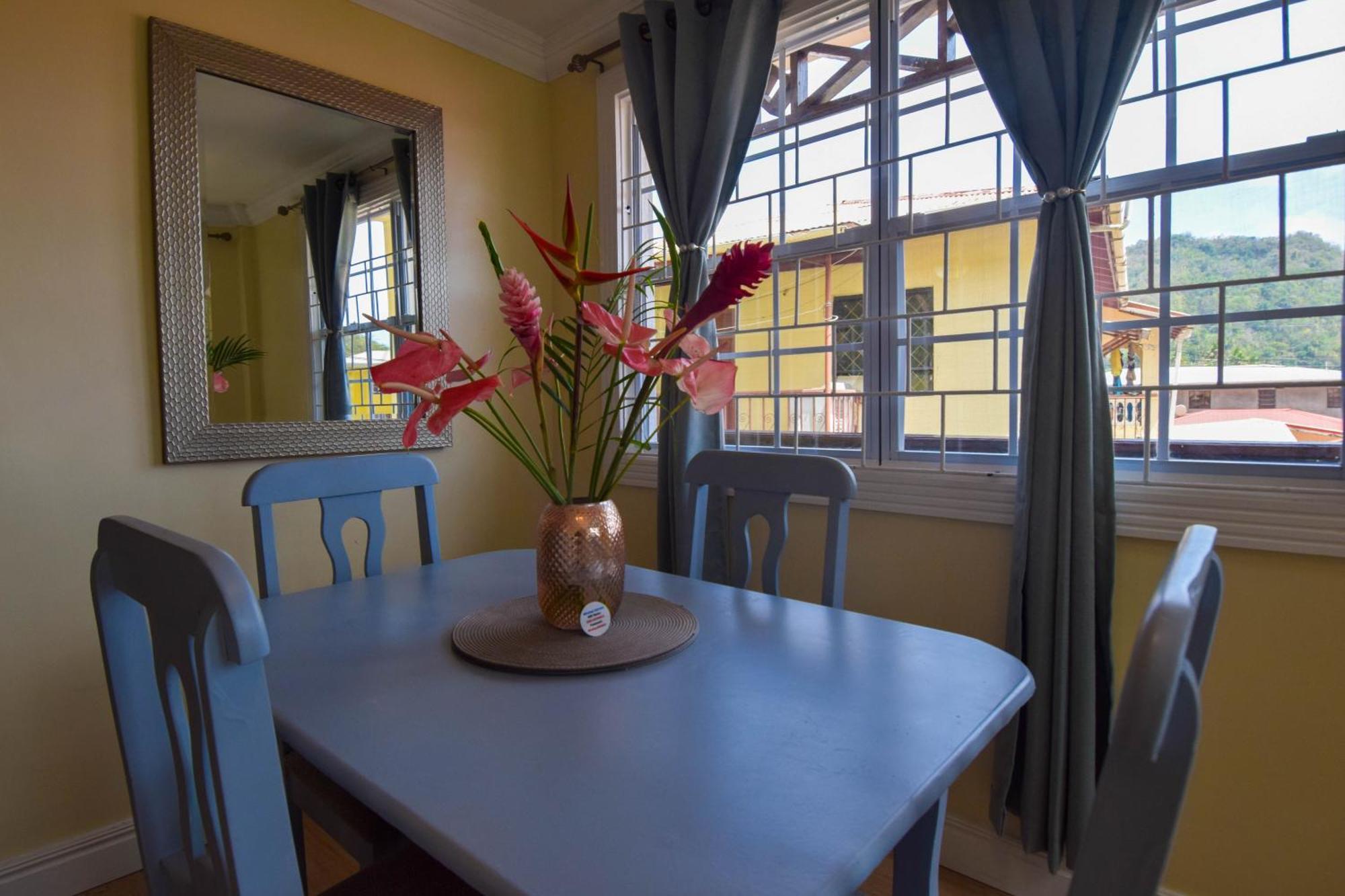Apartment Soleil- Because Location Really Is Everything! Soufrière Exterior foto